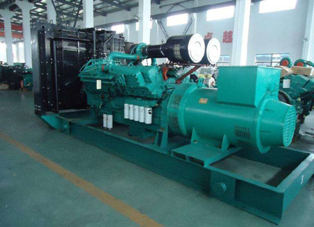 靖州800kw康明斯柴油发电机组图片 靖州800kw康明斯柴油发电机组图片